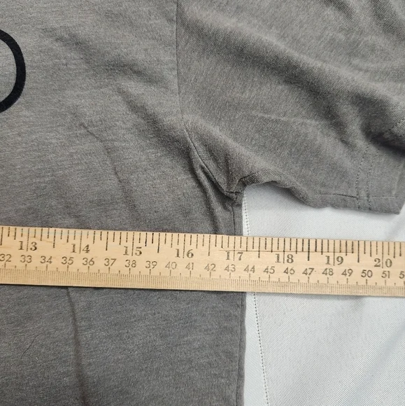 3/$25 Patagonia slim fit men's size Small tee shirt - Picture 6 of 9